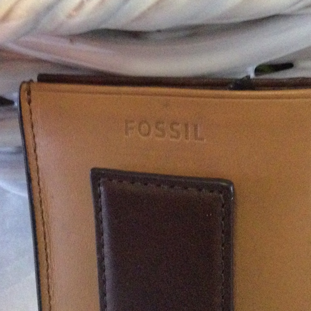 FOSSIL - Picture 5 of 5